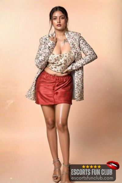 Aanya young escort Baga Goa