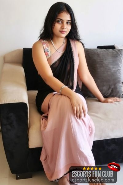 Aditi kolkata call girl Rajarhat Kolkata
