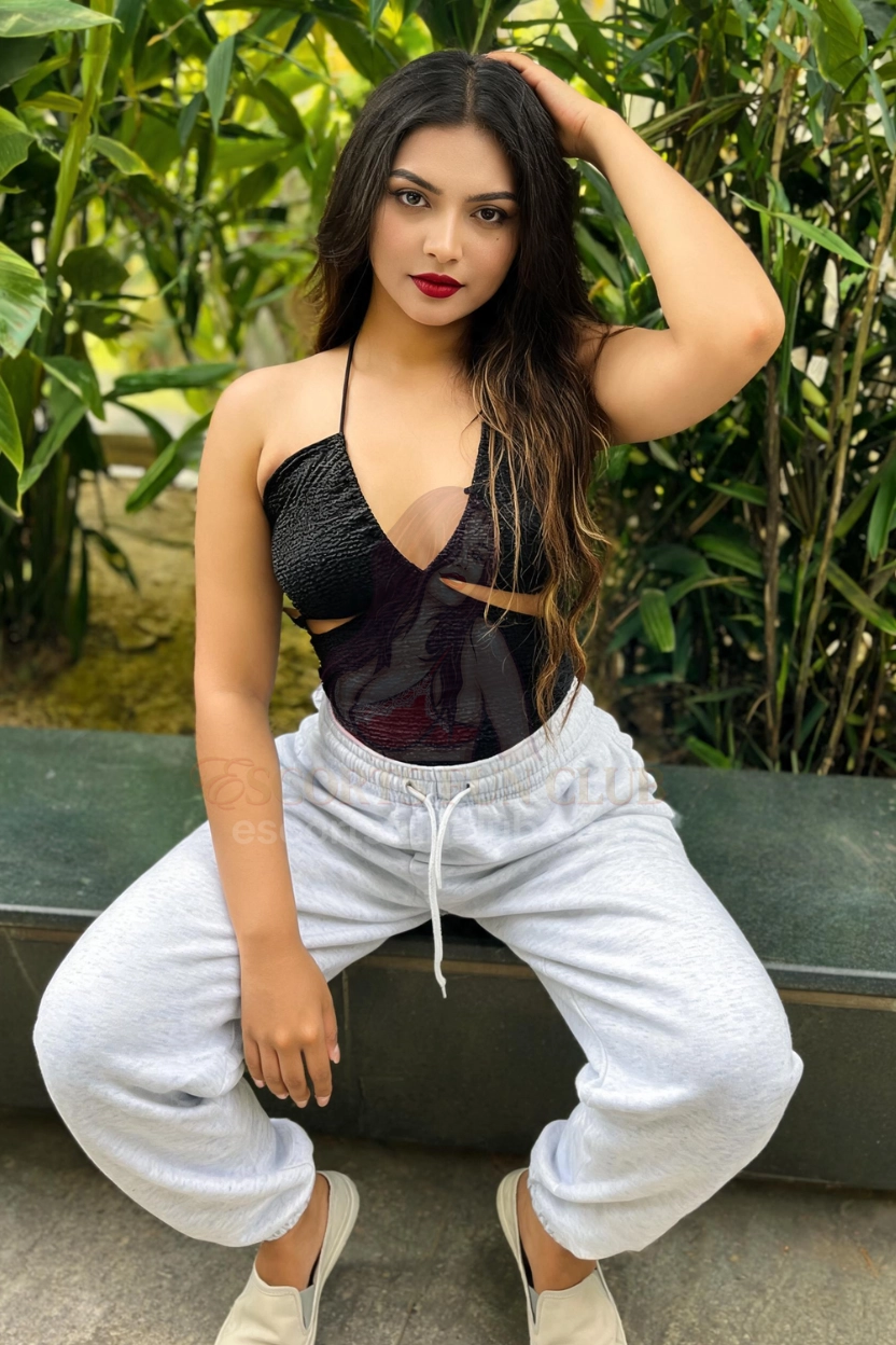 Avani - College Girl Mumbai