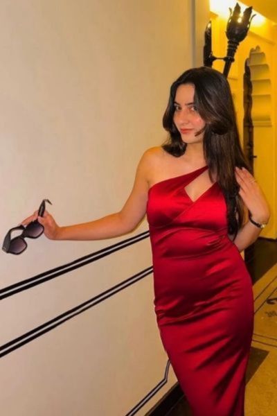 Diya celebrity escort Wakad Pune