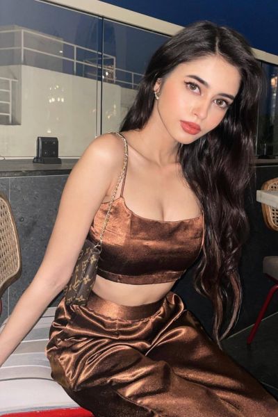 Priya Independent Call Girl Mumbai