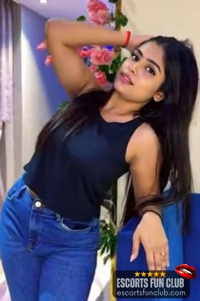 Ishika hitech city escort Hyderabad