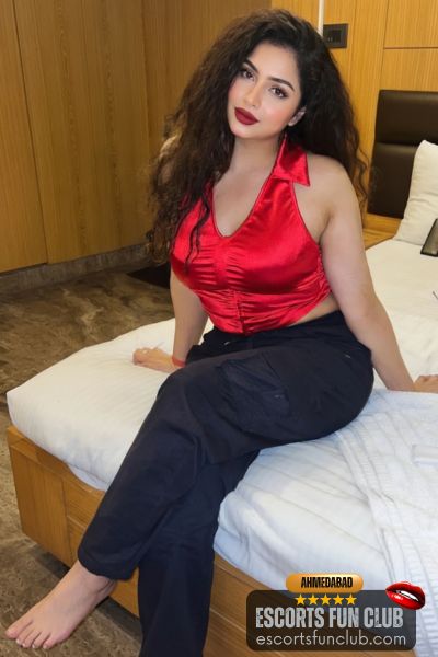 Ishita VIP escort Vastrapur Ahmedabad