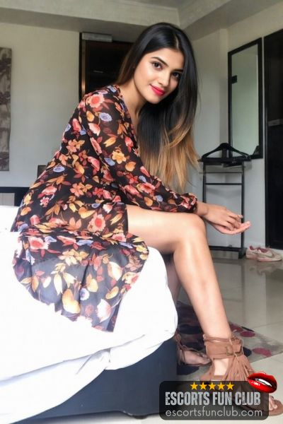 Jaya busty escort Adajan Surat