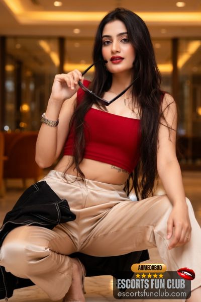 Jyoti low rate call girl Prahlad Nagar Ahmedabad