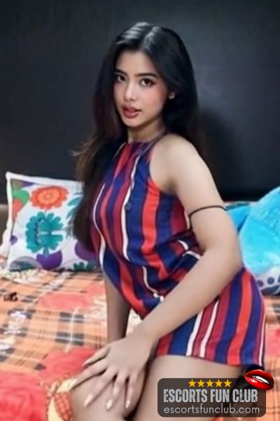 Kavya budget call girl Varachha Surat