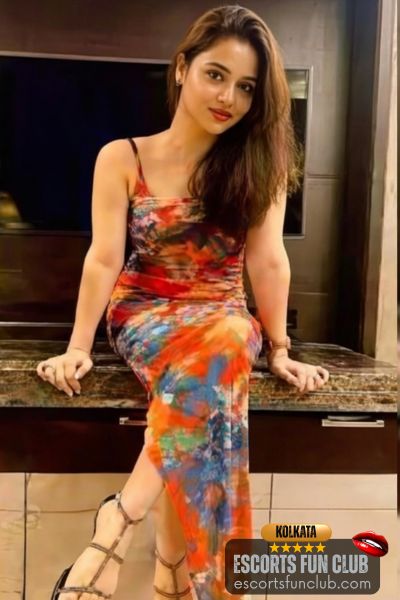 Lavanya top rated south indian escort Park Street kolkata
