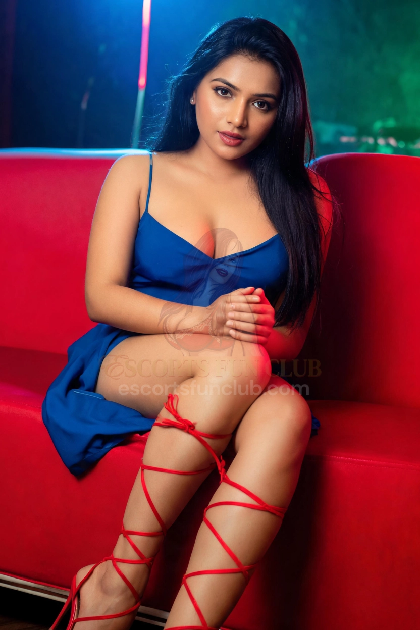 Meera - Goregaon Housewife Escort