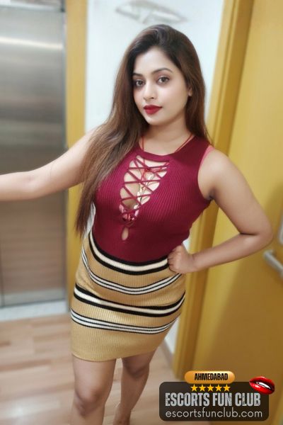 Natasha Party Escort Prahlad Nagar Ahmedabad