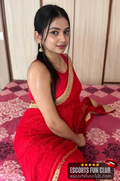 Raina travel escort Candolim Goa