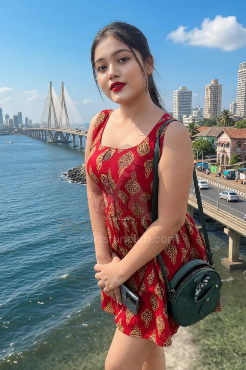 Riya - College Girl Escort Bandra