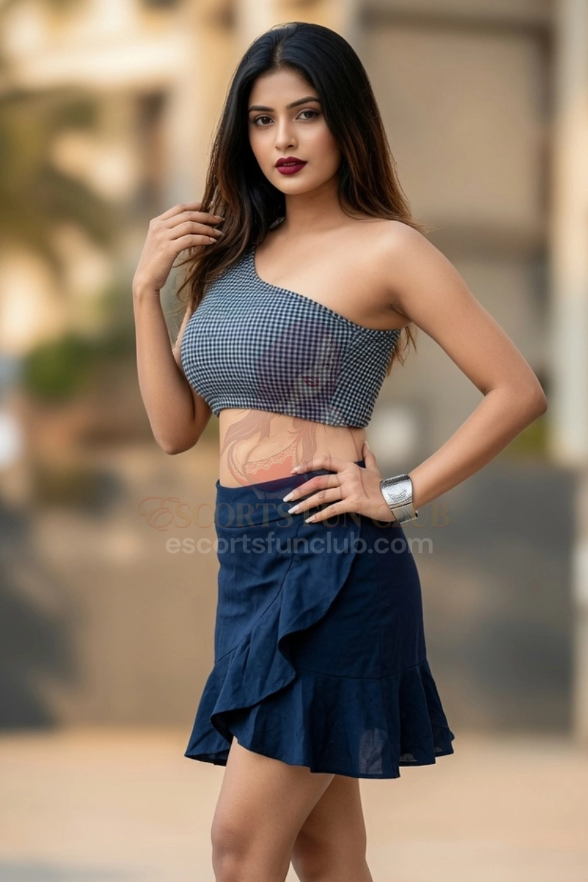 Saanvi - Elegant Escort Mumbai