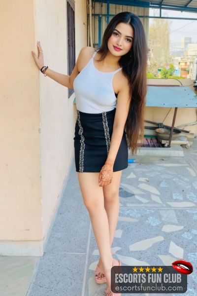 Saanvi vip escort Panaji Goa