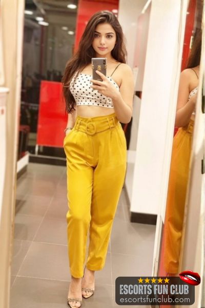 Sanya call girl Vesu Surat