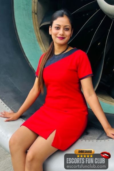 Sara air hostess escort Prahlad Nagar Ahmedabad