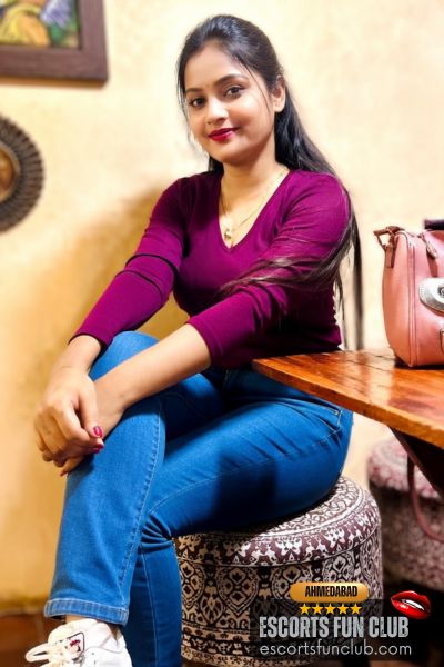 Shanaya no advance escorts SG Highway Ahmedabad