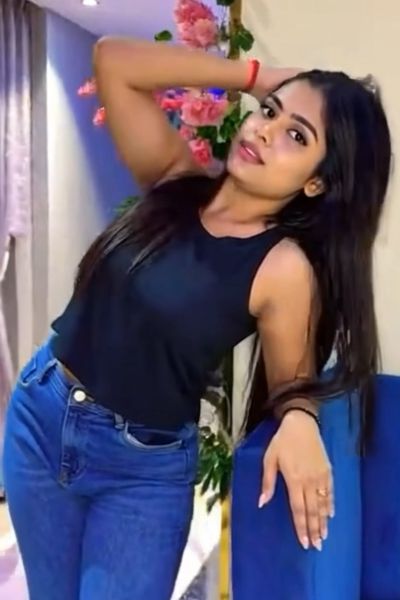 Shanvi budget escort Jubilee Hills Hyderabad