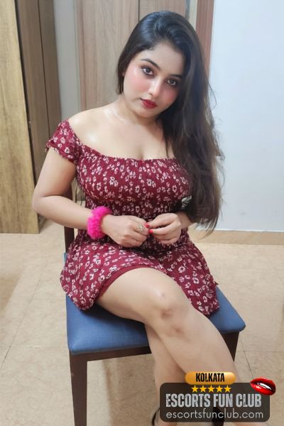 Shivani Howrah escorts Kolkata college call girl