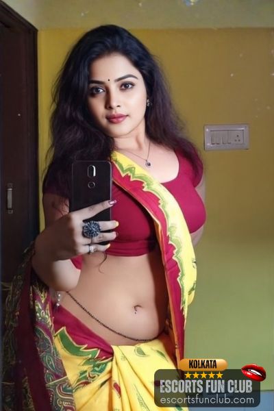 Simran mature call girl New Town kolkata