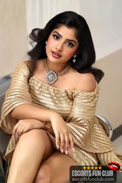 Simran punjabi escort Vesu Surat