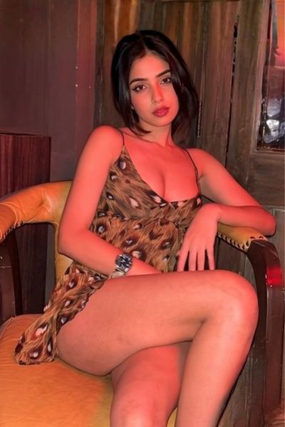 Sneha malayalam escort Juhu Mumbai