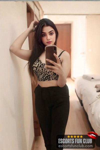 Vishakha busty escort Althan Surat