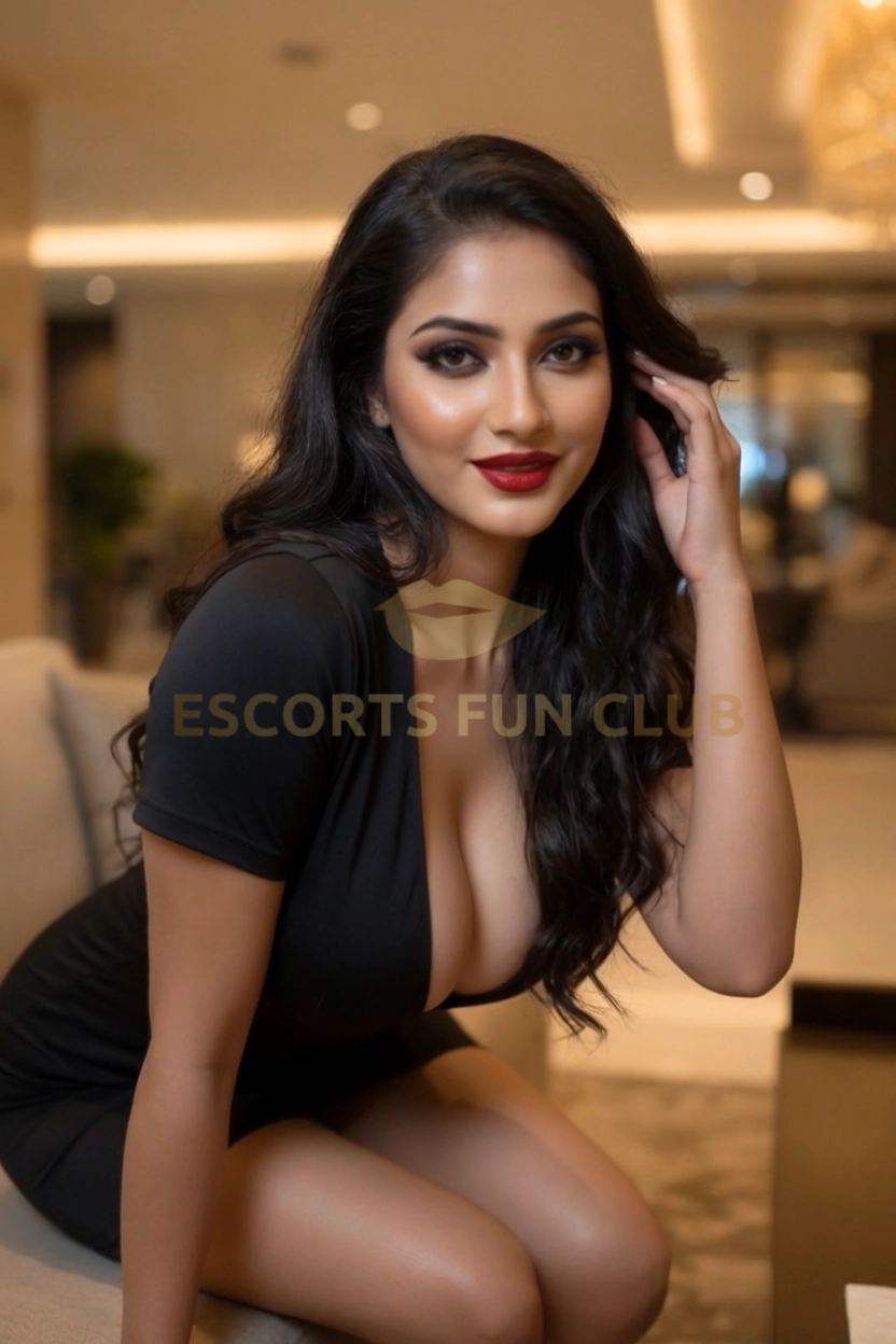 Zara - Independent College Girl Escort Mumbai